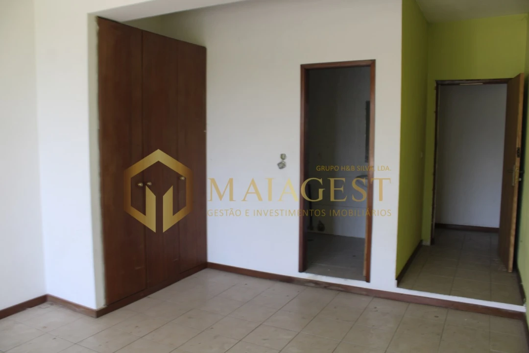 Prédio para Venda em São Mamede de Infesta e Senhora da Hora Foto 27