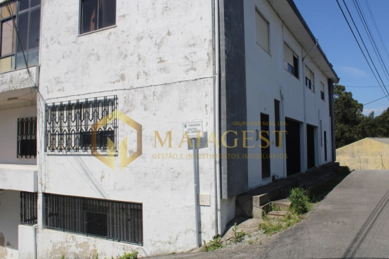 Prédio para Venda em São Mamede de Infesta e Senhora da Hora Foto 13