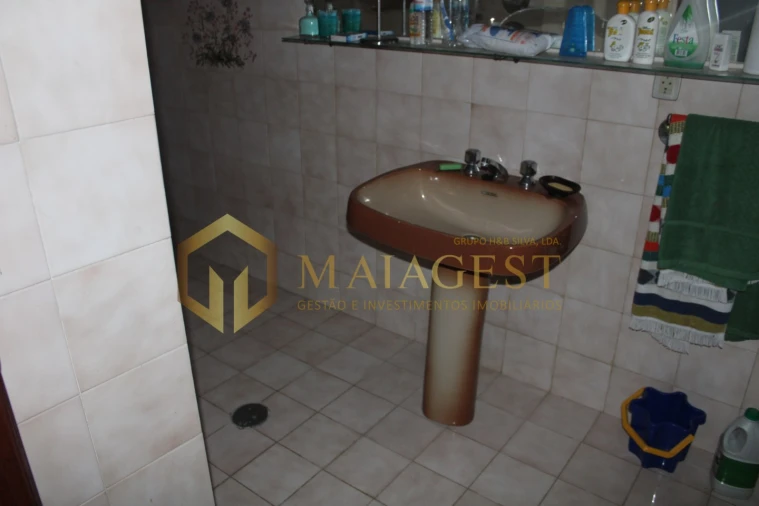 Prédio para Venda em São Mamede de Infesta e Senhora da Hora Foto 40