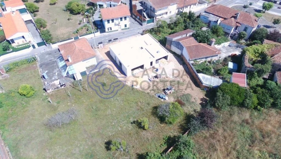 Moradia T3 para Venda em São Miguel do Souto e Mosteirô Foto 10