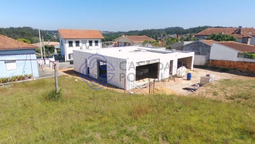 Moradia T3 para Venda em São Miguel do Souto e Mosteirô Foto 5