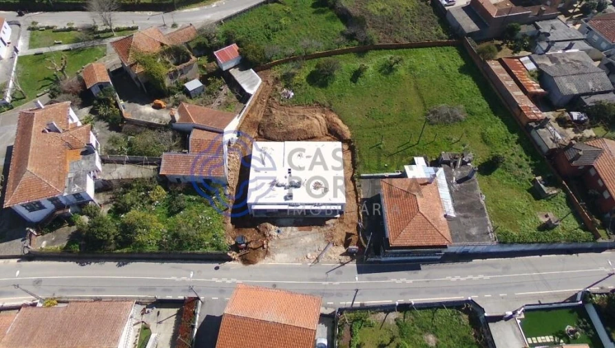 Moradia T3 para Venda em São Miguel do Souto e Mosteirô Foto 26