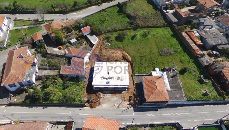 Moradia T3 para Venda em São Miguel do Souto e Mosteirô Foto 25