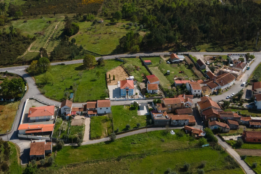 Moradia T5 para Venda em Tabua Foto 41