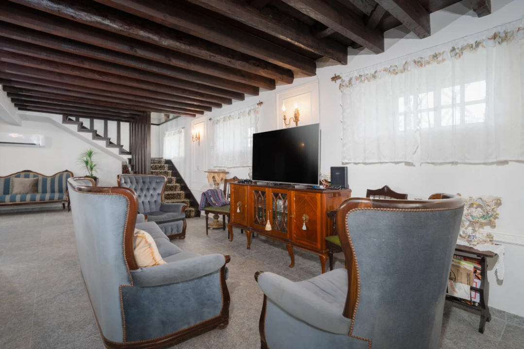 Moradia T5 para Venda em Tabua Foto 9