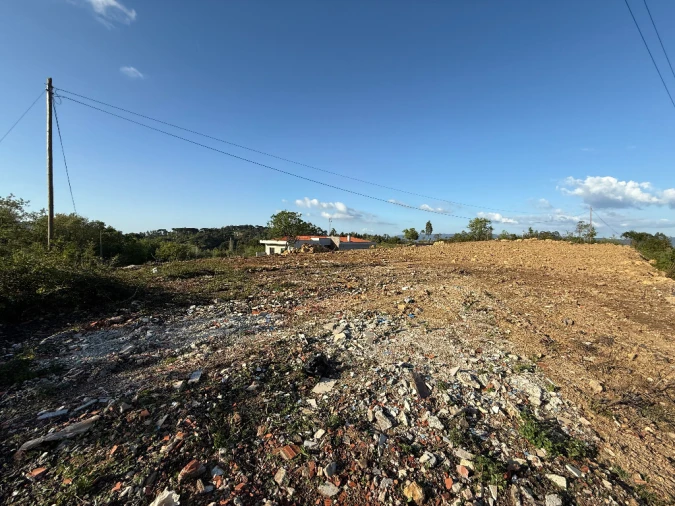 Terreno para Venda em Eiras e São Paulo de Frades
