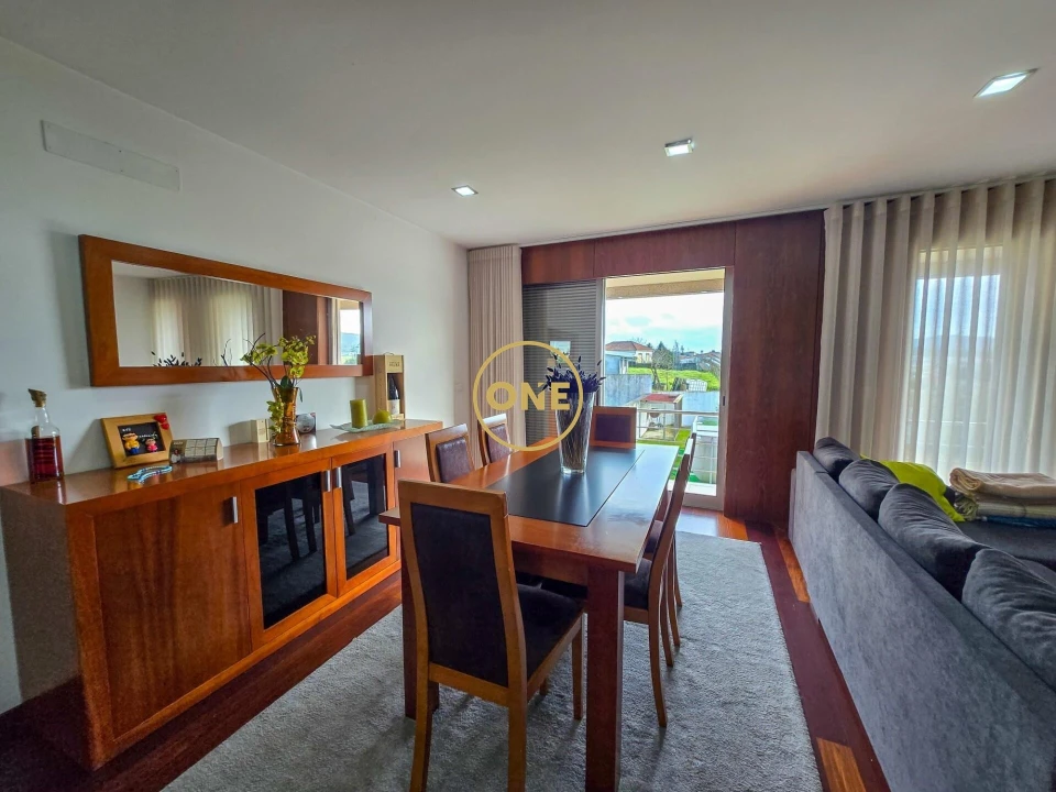 Moradia T3 para Venda em Moure Foto 8