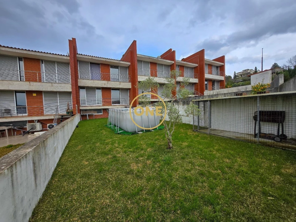 Moradia T3 para Venda em Moure Foto 16