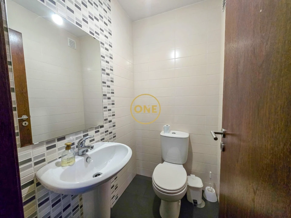 Moradia T3 para Venda em Moure Foto 30