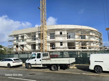 Apartamento T3 para Venda em Lagos (São Sebastião e Santa Maria)