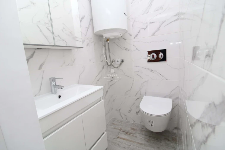 Apartamento T2 para Venda em Quarteira Foto 10