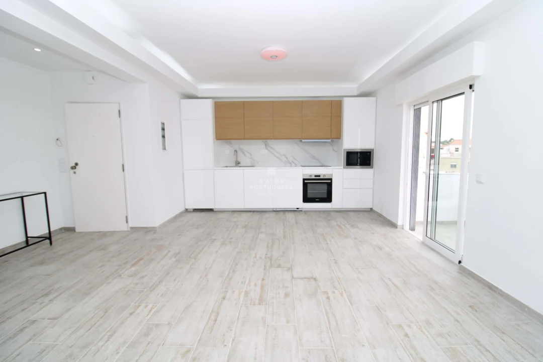 Apartamento T2 para Venda em Quarteira Foto 2