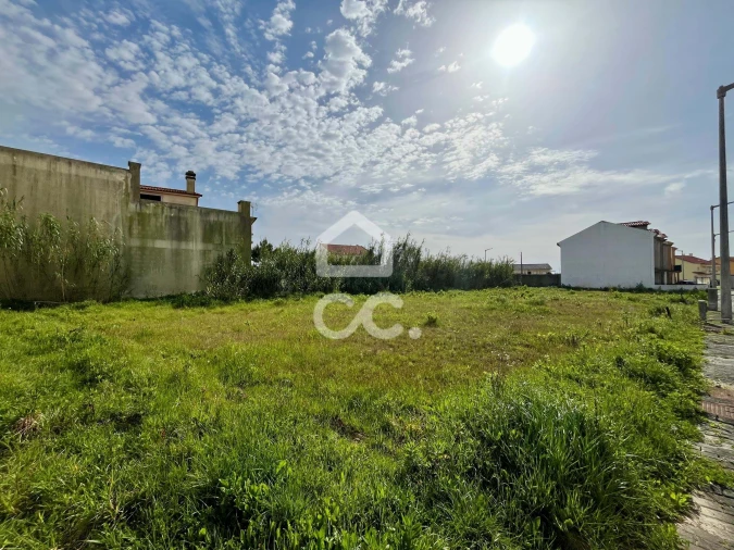 Terreno para Venda em Atouguia da Baleia Foto 1