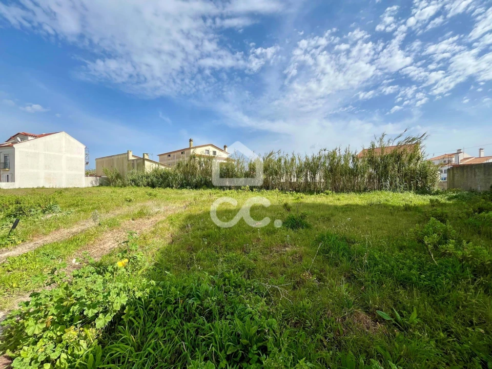 Terreno para Venda em Atouguia da Baleia Foto 6