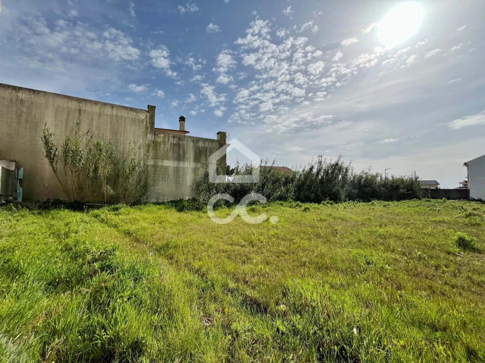 Terreno para Venda em Atouguia da Baleia Foto 18