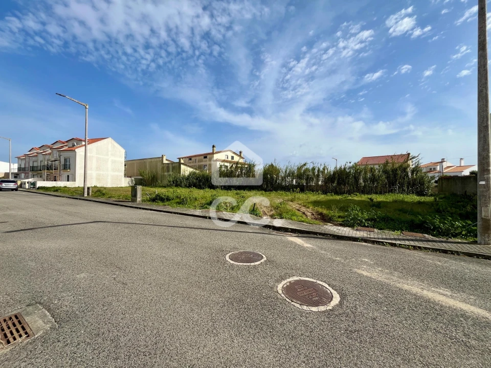 Terreno para Venda em Atouguia da Baleia Foto 17