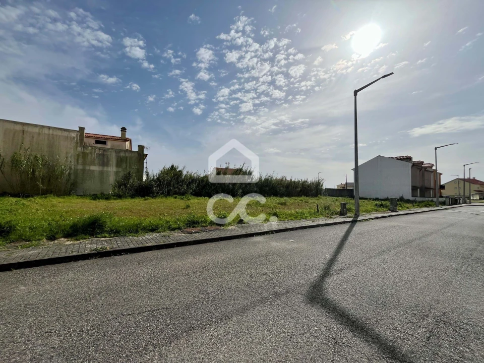 Terreno para Venda em Atouguia da Baleia Foto 19