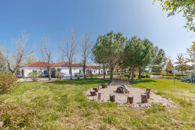 Quinta T7 para Venda em Selmes Foto 12