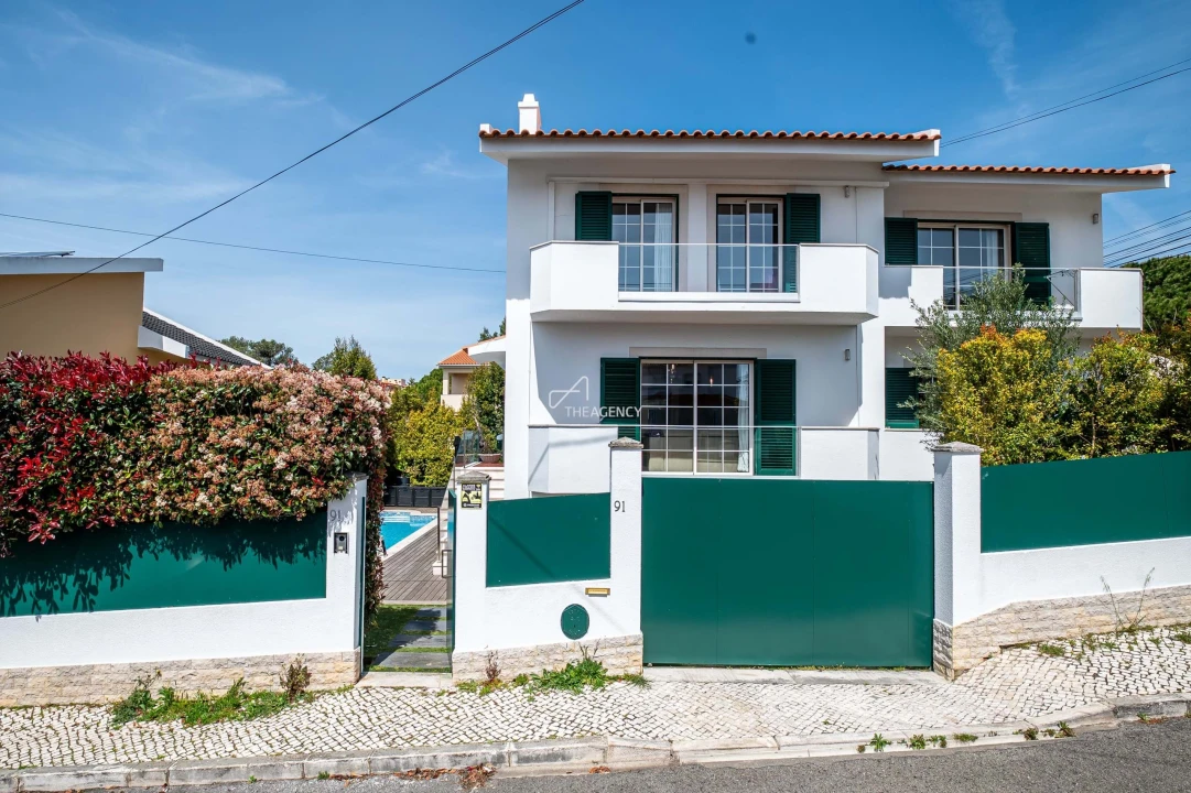 Moradia T4 para Venda em Cascais e Estoril Foto 32