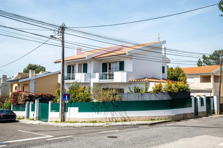 Moradia T4 para Venda em Cascais e Estoril Foto 34