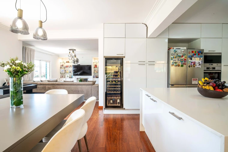 Moradia T4 para Venda em Cascais e Estoril Foto 9