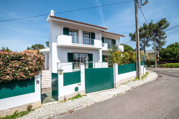 Moradia T4 para Venda em Cascais e Estoril Foto 33