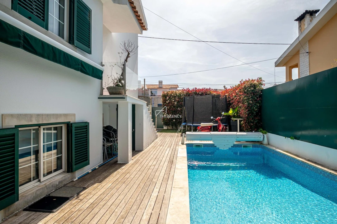 Moradia T4 para Venda em Cascais e Estoril Foto 30