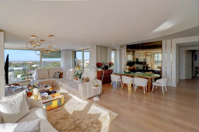 Apartamento T5 para Venda em Faro (Sé e São Pedro)