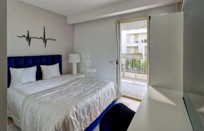 Apartamento T5 para Venda em Faro (Sé e São Pedro)