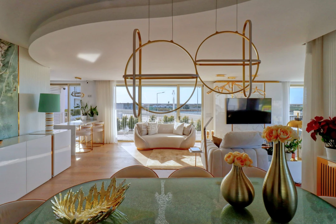 Apartamento T5 para Venda em Faro (Sé e São Pedro) Foto 5