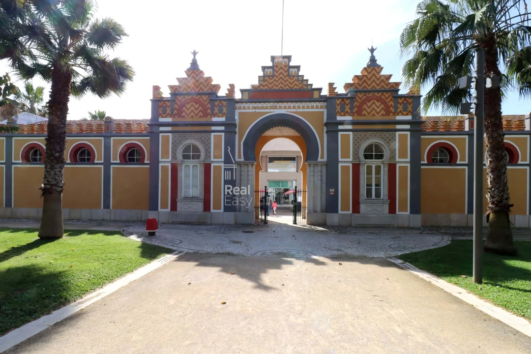 Apartamento T5 para Venda em Faro (Sé e São Pedro) Foto 37