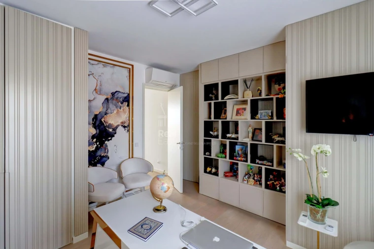 Apartamento T5 para Venda em Faro (Sé e São Pedro) Foto 12