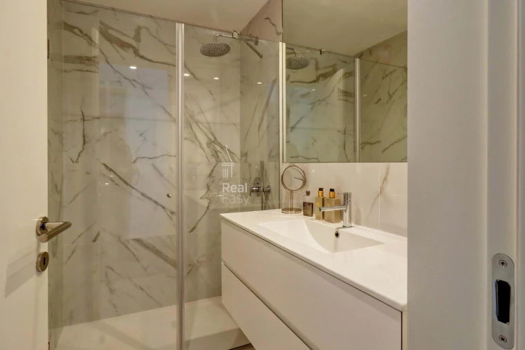 Apartamento T5 para Venda em Faro (Sé e São Pedro) Foto 26