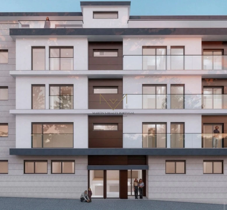 Apartamento T3 para Venda em Charneca de Caparica e Sobreda Foto 4