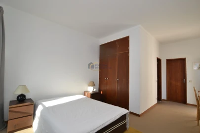 Apartamento T3 para Venda em Portimão