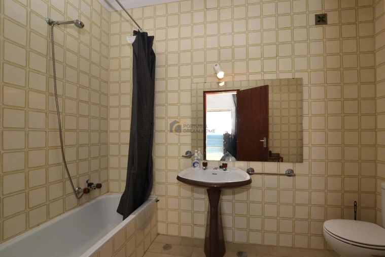 Apartamento T3 para Venda em Portimão Foto 23