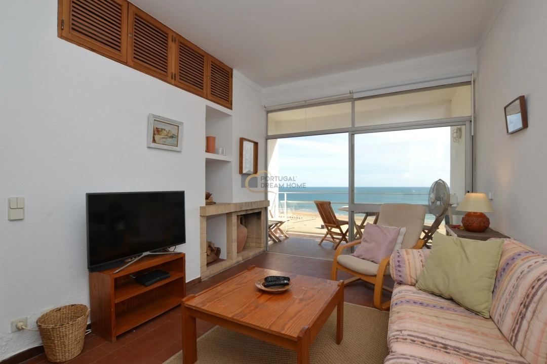 Apartamento T3 para Venda em Portimão Foto 3