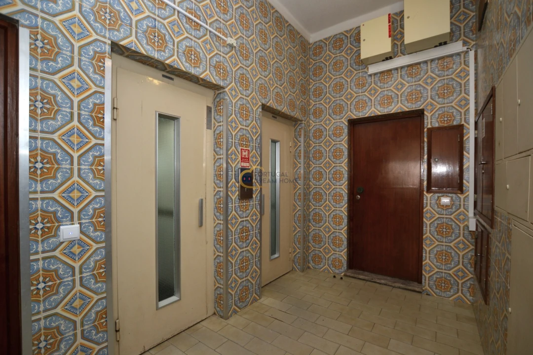 Apartamento T3 para Venda em Portimão Foto 24