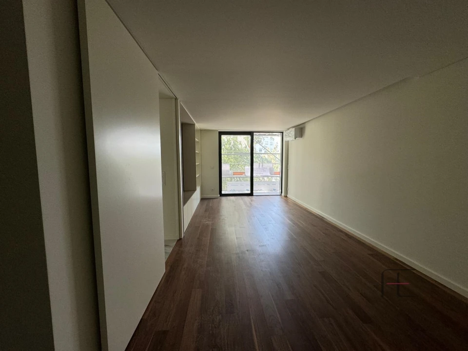 Apartamento T3 para Venda em Mafamude e Vilar do Paraíso Foto 5