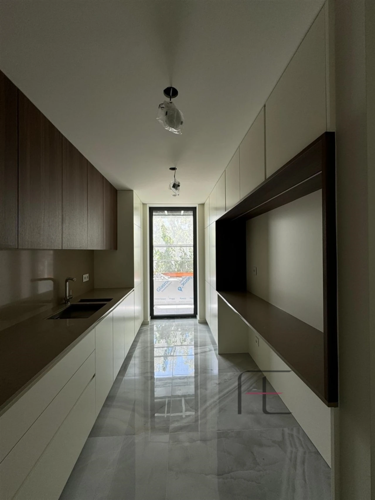 Apartamento T3 para Venda em Mafamude e Vilar do Paraíso Foto 2