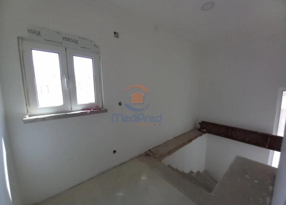 Moradia T5 para Venda em Amora Foto 31