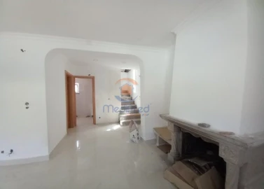 Moradia T5 para Venda em Amora