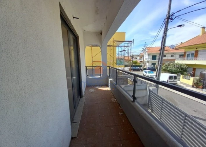 Moradia T5 para Venda em Amora Foto 24