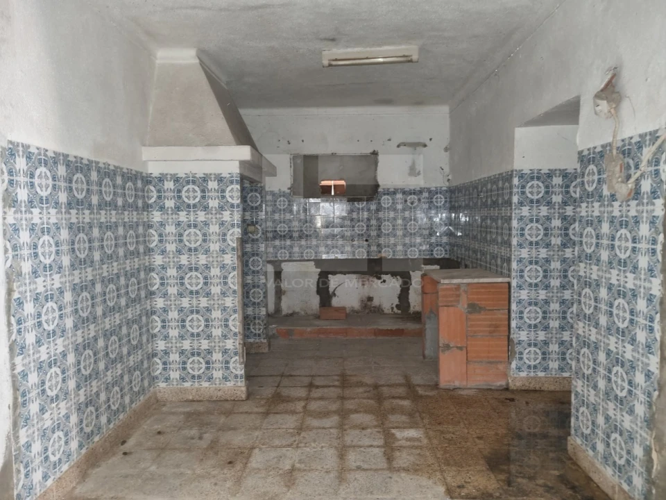 Moradia T4 para Venda em Alter do Chão Foto 6