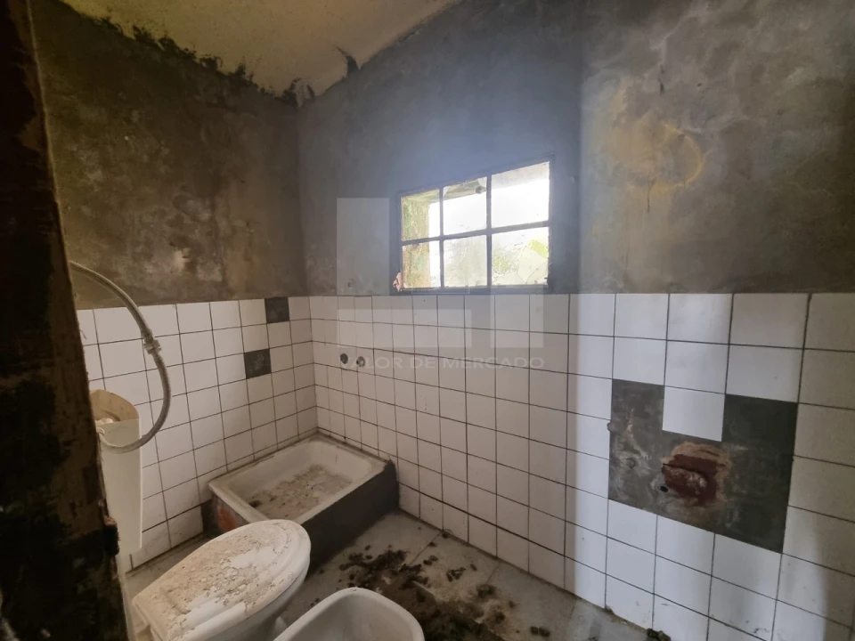 Moradia T4 para Venda em Alter do Chão Foto 9