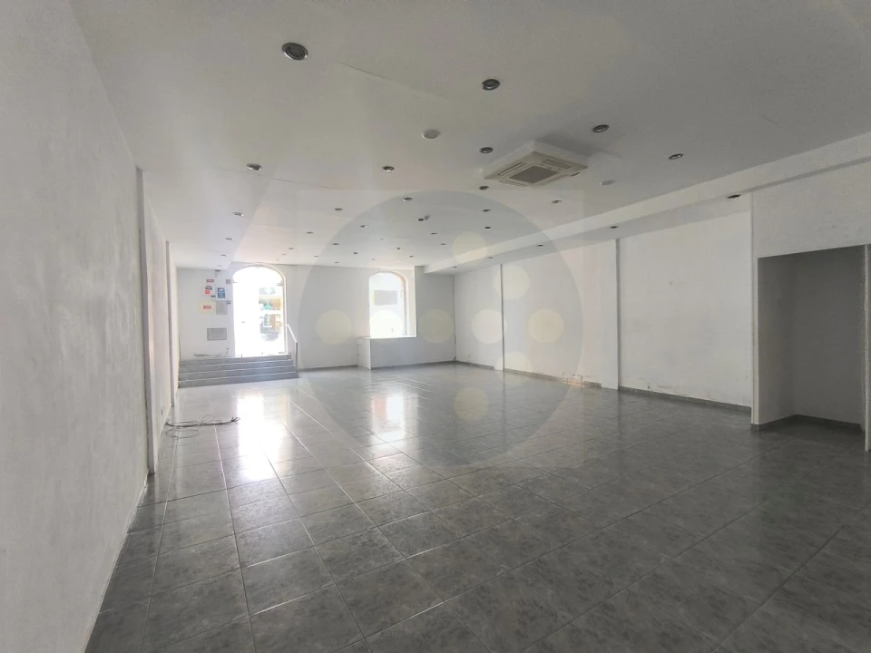 Loja para Arrendamento em Abrantes (São Vicente e São João) e Alferrarede Foto 7