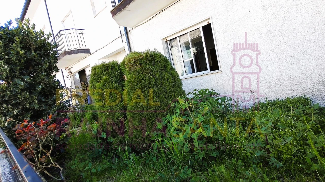 Moradia T5 para Venda em Guarda Foto 8