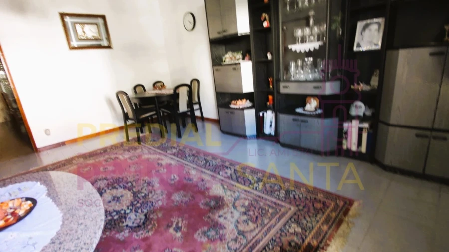 Moradia T5 para Venda em Guarda Foto 11