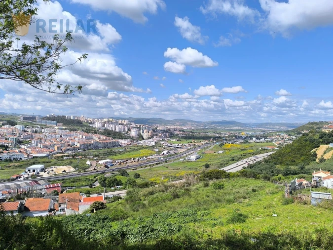 Terreno para Venda em Póvoa de Santo Adrião e Olival Basto Foto 7