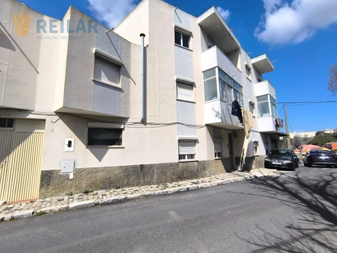 Prédio para Venda em Póvoa de Santo Adrião e Olival Basto